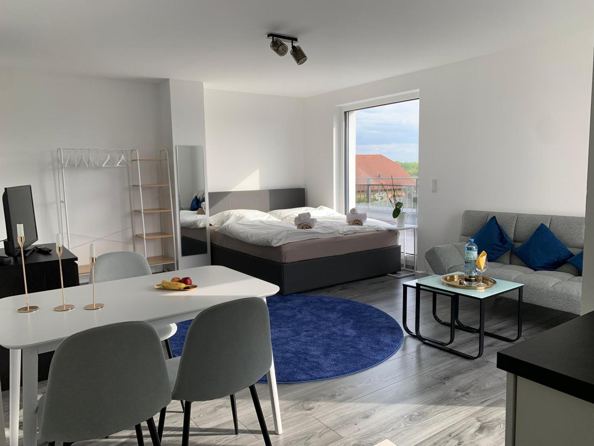 Weisses Haus Apartment เกราสดอร์ฟไบวีน ภายนอก รูปภาพ