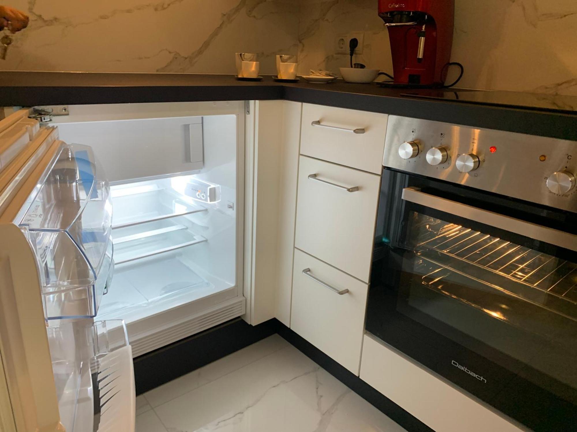 Weisses Haus Apartment เกราสดอร์ฟไบวีน ภายนอก รูปภาพ