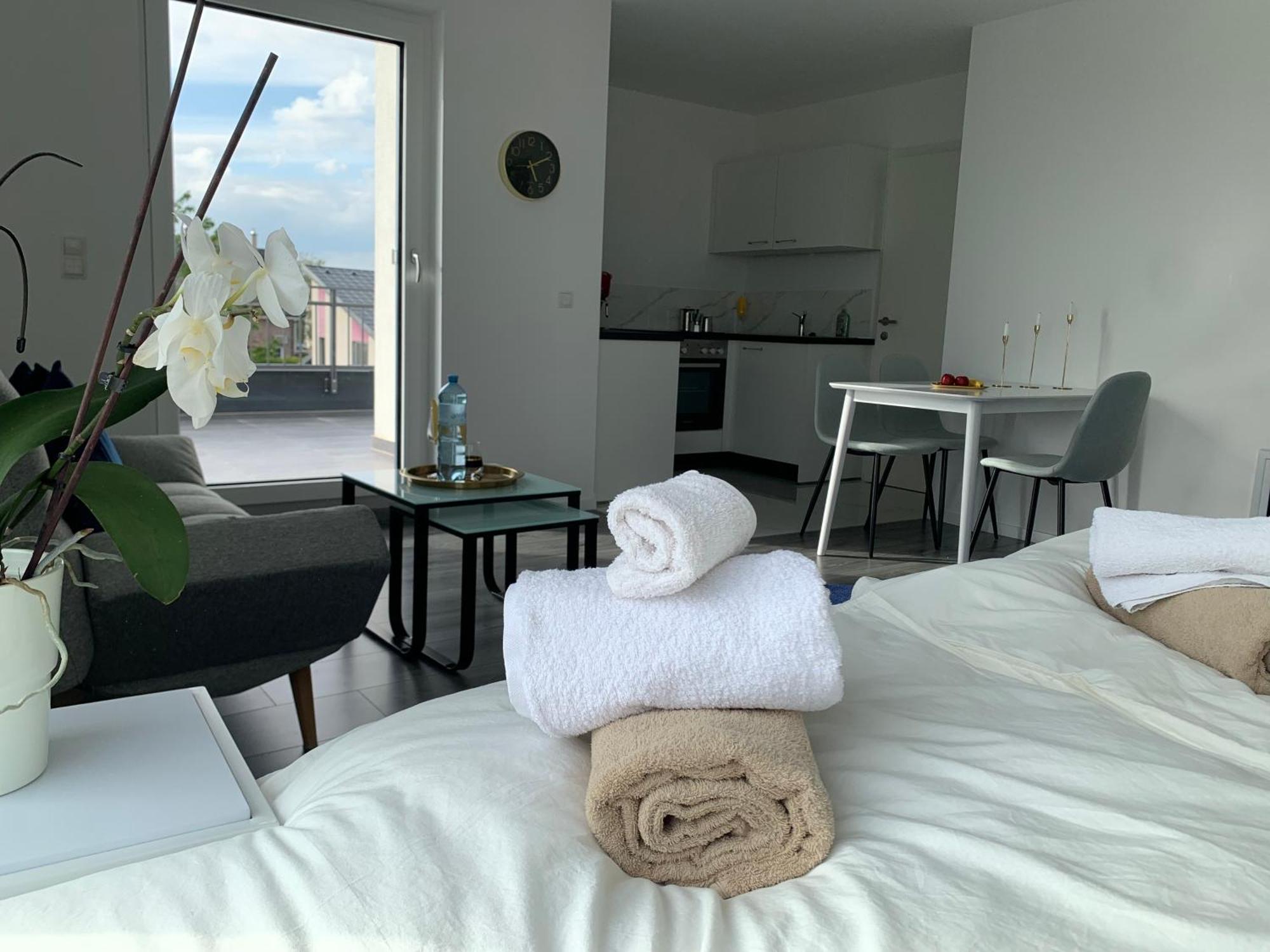 Weisses Haus Apartment เกราสดอร์ฟไบวีน ภายนอก รูปภาพ