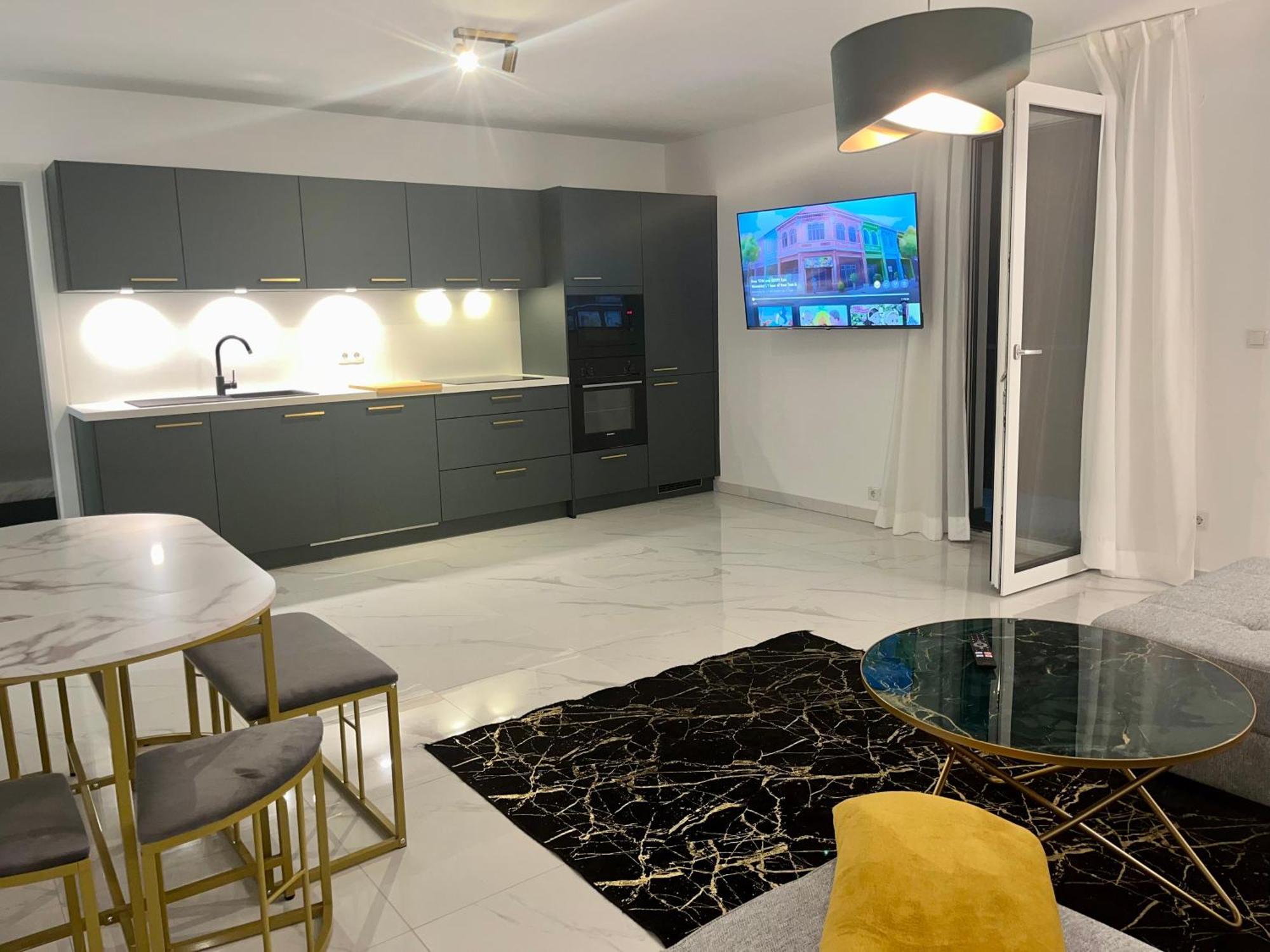Weisses Haus Apartment เกราสดอร์ฟไบวีน ภายนอก รูปภาพ