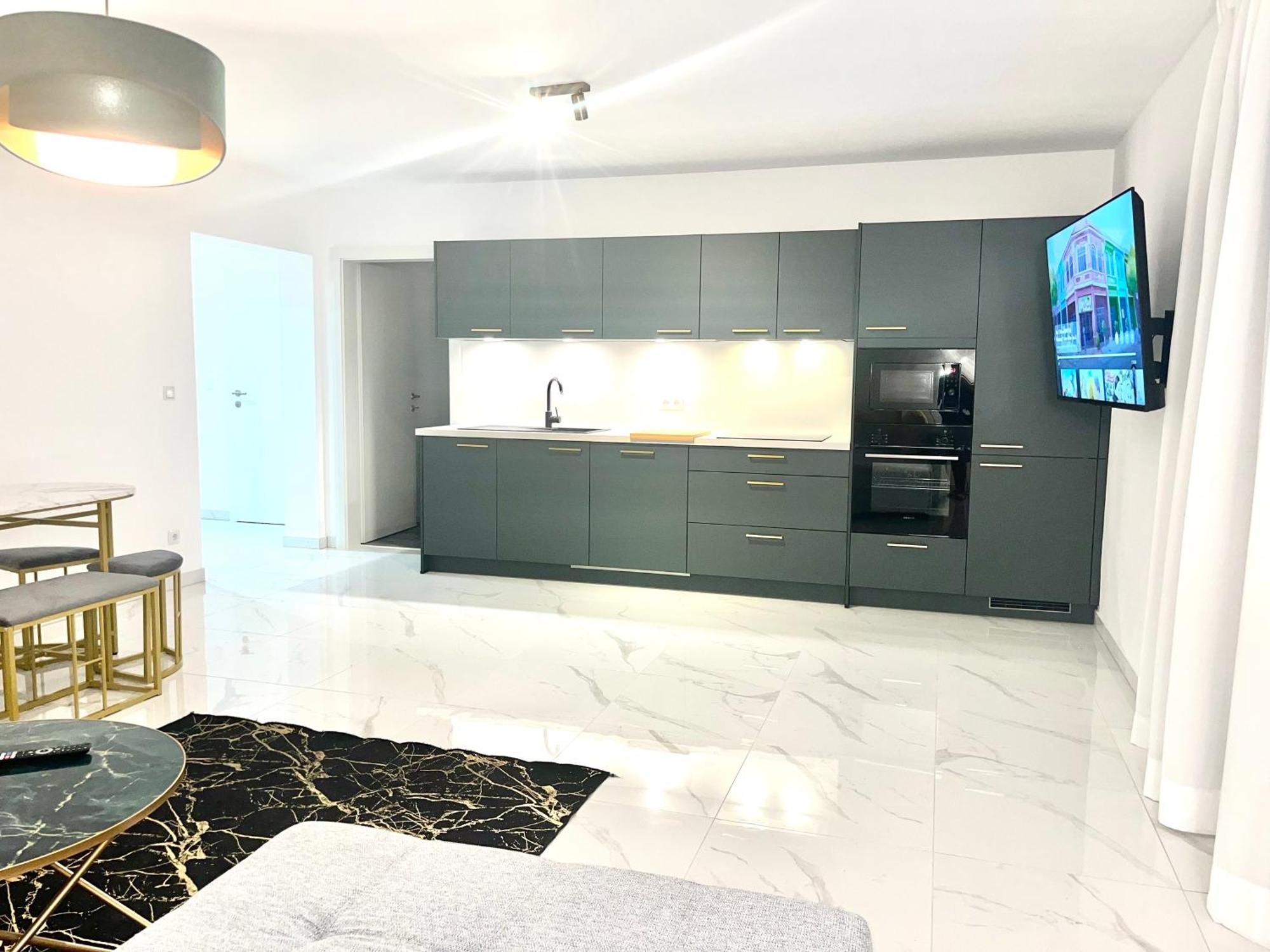 Weisses Haus Apartment เกราสดอร์ฟไบวีน ภายนอก รูปภาพ